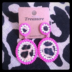 Brand new leopard tear drop earrings